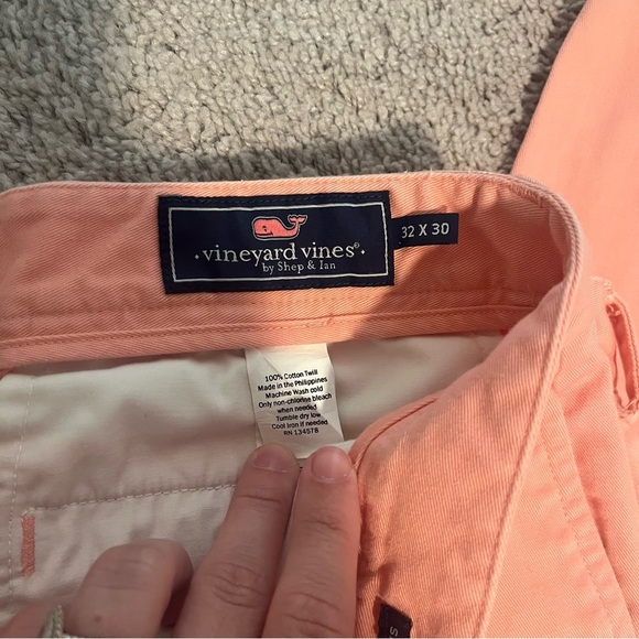 PINK Vineyard Vines Men’s Pants - Picture 1 of 5